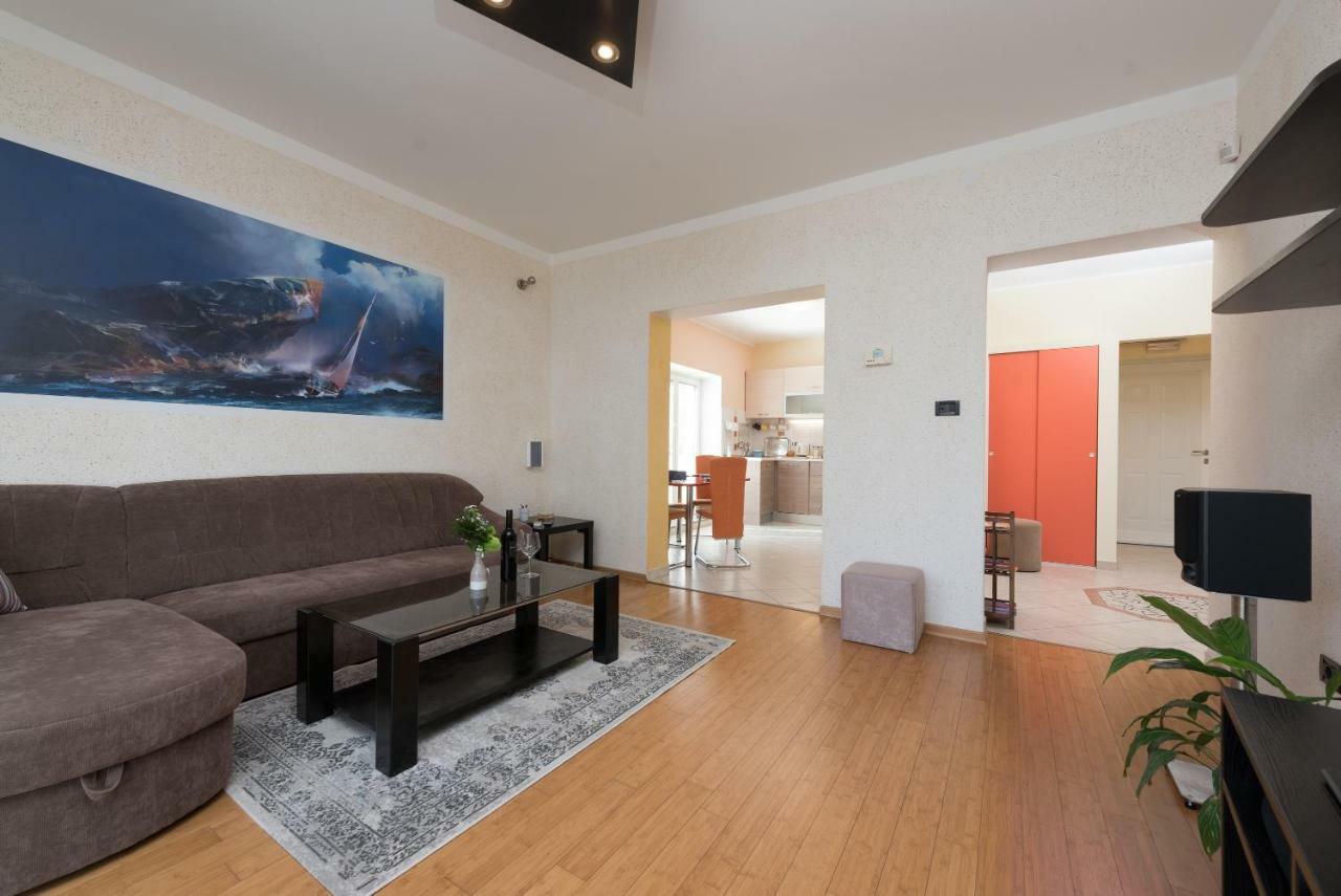 Apartment Cupido Rijeka Eksteriør billede